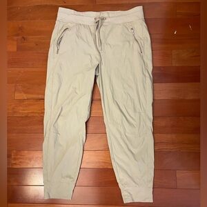 Athleta Trekkie North Joggers